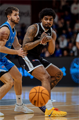 35. kolo TIPOS SBL: BC Prievidza - BC Slovan Bratislava 70:81 (Vladimír Králik)