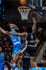 35. kolo TIPOS SBL: BC Prievidza - BC Slovan Bratislava 70:81 (Vladimír Králik)