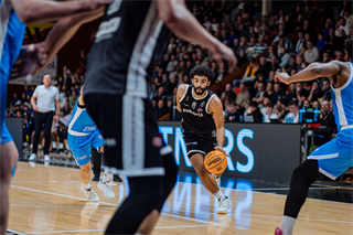35. kolo TIPOS SBL: BC Prievidza - BC Slovan Bratislava 70:81 (Vladimír Králik)