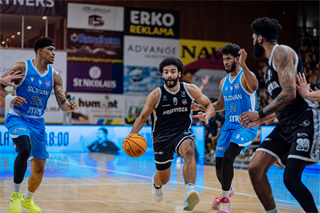 35. kolo TIPOS SBL: BC Prievidza - BC Slovan Bratislava 70:81 (Vladimír Králik)