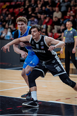 35. kolo TIPOS SBL: BC Prievidza - BC Slovan Bratislava 70:81 (Vladimír Králik)