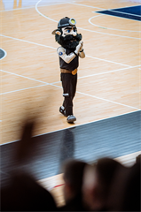 35. kolo TIPOS SBL: BC Prievidza - BC Slovan Bratislava 70:81 (Vladimír Králik)