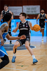 35. kolo TIPOS SBL: BC Prievidza - BC Slovan Bratislava 70:81 (Vladimír Králik)