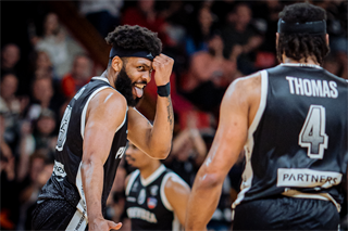 35. kolo TIPOS SBL: BC Prievidza - BC Slovan Bratislava 70:81 (Vladimír Králik)