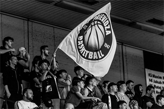 35. kolo TIPOS SBL: BC Prievidza - BC Slovan Bratislava 70:81 (Vladimír Králik)