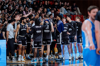 35. kolo TIPOS SBL: BC Prievidza - BC Slovan Bratislava 70:81 (Vladimír Králik)