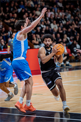 35. kolo TIPOS SBL: BC Prievidza - BC Slovan Bratislava 70:81 (Vladimír Králik)