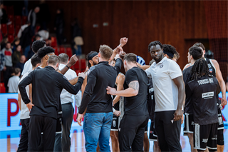 35. kolo TIPOS SBL: BC Prievidza - BC Slovan Bratislava 70:81 (Vladimír Králik)