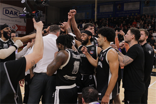 1. štvrťfinále TIPOS SBL: BC Prievidza : BC Komárno 85:71 (Ladislav Szibilla)