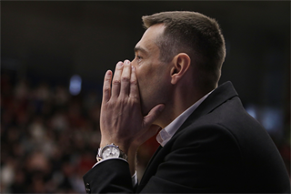 1. štvrťfinále TIPOS SBL: BC Prievidza : BC Komárno 85:71 (Ladislav Szibilla)