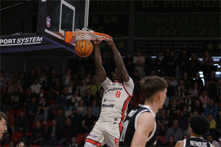 1. štvrťfinále TIPOS SBL: BC Prievidza : BC Komárno 85:71 (Ladislav Szibilla)