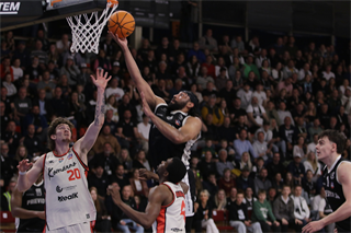 1. štvrťfinále TIPOS SBL: BC Prievidza : BC Komárno 85:71 (Ladislav Szibilla)