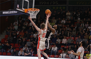1. štvrťfinále TIPOS SBL: BC Prievidza : BC Komárno 85:71 (Ladislav Szibilla)