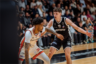 1. štvrťfinále TIPOS SBL: BC Prievidza - BC Komárno 85:71 (Vladimír Králik)