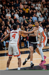 1. štvrťfinále TIPOS SBL: BC Prievidza - BC Komárno 85:71 (Vladimír Králik)