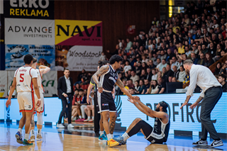 1. štvrťfinále TIPOS SBL: BC Prievidza - BC Komárno 85:71 (Vladimír Králik)