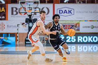 1. štvrťfinále TIPOS SBL: BC Prievidza - BC Komárno 85:71 (Vladimír Králik)