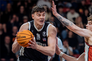 1. štvrťfinále TIPOS SBL: BC Prievidza - BC Komárno 85:71 (Vladimír Králik)