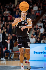 1. štvrťfinále TIPOS SBL: BC Prievidza - BC Komárno 85:71 (Vladimír Králik)