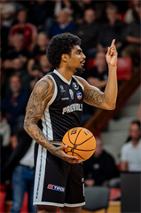 1. štvrťfinále TIPOS SBL: BC Prievidza - BC Komárno 85:71 (Vladimír Králik)