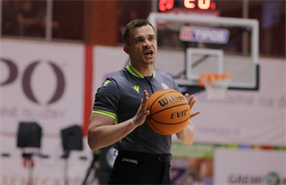 3. štvrťfinále TIPOS SBL: BC Prievidza : BC Komárno 75:73 (Ladislav Szibilla)
