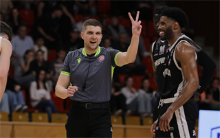 3. štvrťfinále TIPOS SBL: BC Prievidza : BC Komárno 75:73 (Ladislav Szibilla)