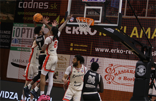 3. štvrťfinále TIPOS SBL: BC Prievidza : BC Komárno 75:73 (Ladislav Szibilla)