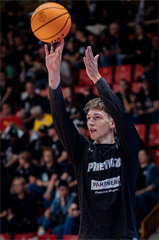 3. štvrťfinále TIPOS SBL: BC Prievidza - BC Komárno 75:73 (Vladimír Králik)