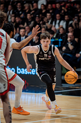 3. štvrťfinále TIPOS SBL: BC Prievidza - BC Komárno 75:73 (Vladimír Králik)