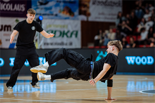 3. štvrťfinále TIPOS SBL: BC Prievidza - BC Komárno 75:73 (Vladimír Králik)