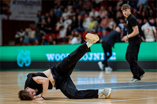 3. štvrťfinále TIPOS SBL: BC Prievidza - BC Komárno 75:73 (Vladimír Králik)