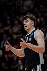 3. štvrťfinále TIPOS SBL: BC Prievidza - BC Komárno 75:73 (Vladimír Králik)