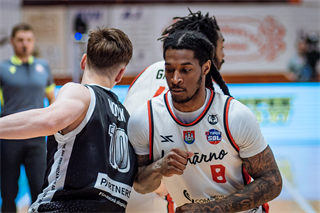 3. štvrťfinále TIPOS SBL: BC Prievidza - BC Komárno 75:73 (Vladimír Králik)