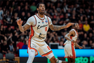 3. štvrťfinále TIPOS SBL: BC Prievidza - BC Komárno 75:73 (Vladimír Králik)