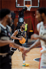 3. štvrťfinále TIPOS SBL: BC Prievidza - BC Komárno 75:73 (Vladimír Králik)