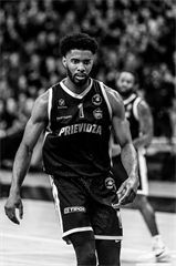 3. štvrťfinále TIPOS SBL: BC Prievidza - BC Komárno 75:73 (Vladimír Králik)