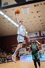 2. semifinále TIPOS SBL: BC Prievidza - Patrioti Levice 75:94 (Vladimír Králik)