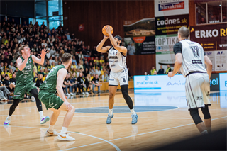2. semifinále TIPOS SBL: BC Prievidza - Patrioti Levice 75:94 (Vladimír Králik)