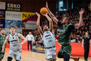 2. semifinále TIPOS SBL: BC Prievidza - Patrioti Levice 75:94 (Vladimír Králik)