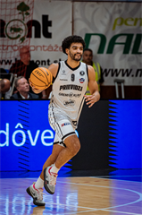 2. semifinále TIPOS SBL: BC Prievidza - Patrioti Levice 75:94 (Vladimír Králik)
