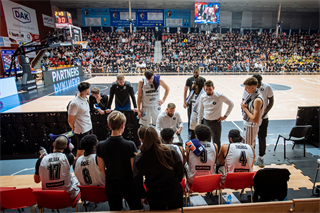 2. semifinále TIPOS SBL: BC Prievidza - Patrioti Levice 75:94 (Vladimír Králik)