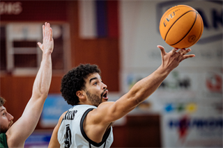 2. semifinále TIPOS SBL: BC Prievidza - Patrioti Levice 75:94 (Vladimír Králik)