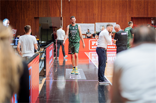 2. semifinále TIPOS SBL: BC Prievidza - Patrioti Levice 75:94 (Vladimír Králik)