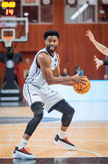 2. semifinále TIPOS SBL: BC Prievidza - Patrioti Levice 75:94 (Vladimír Králik)