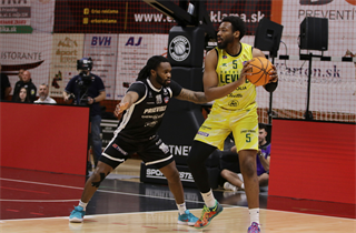 4. semifinále TIPOS SBL: BC Prievidza : Patrioti Levice 66:77 (Ladislav Szibilla)