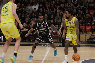 4. semifinále TIPOS SBL: BC Prievidza : Patrioti Levice 66:77 (Ladislav Szibilla)