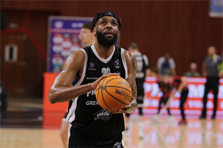 4. semifinále TIPOS SBL: BC Prievidza : Patrioti Levice 66:77 (Ladislav Szibilla)