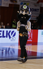 4. semifinále TIPOS SBL: BC Prievidza : Patrioti Levice 66:77 (Ladislav Szibilla)