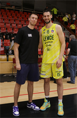 4. semifinále TIPOS SBL: BC Prievidza : Patrioti Levice 66:77 (Ladislav Szibilla)