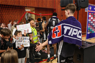 4. semifinále TIPOS SBL: BC Prievidza - Patrioti Levice 66:77 (Dávid Bakos, Michal Huba)